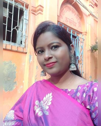 Rubi Roy