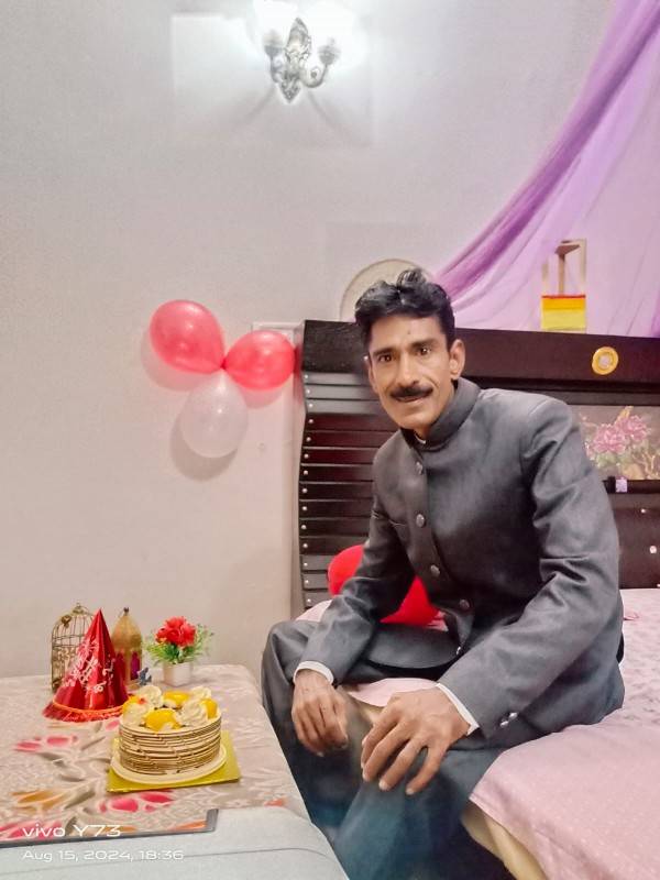 Nafees 